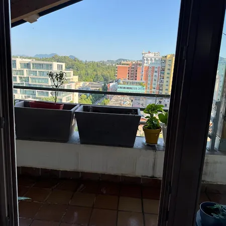 Apartment Chatteaux Blloku Tirana